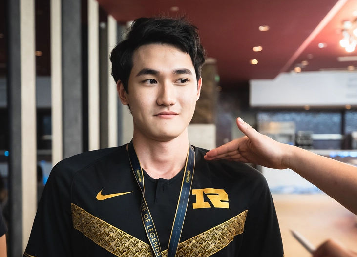 KAIYUN-关于Karsa在利物浦比赛中战术调整，突破纪录引发热议！的信息