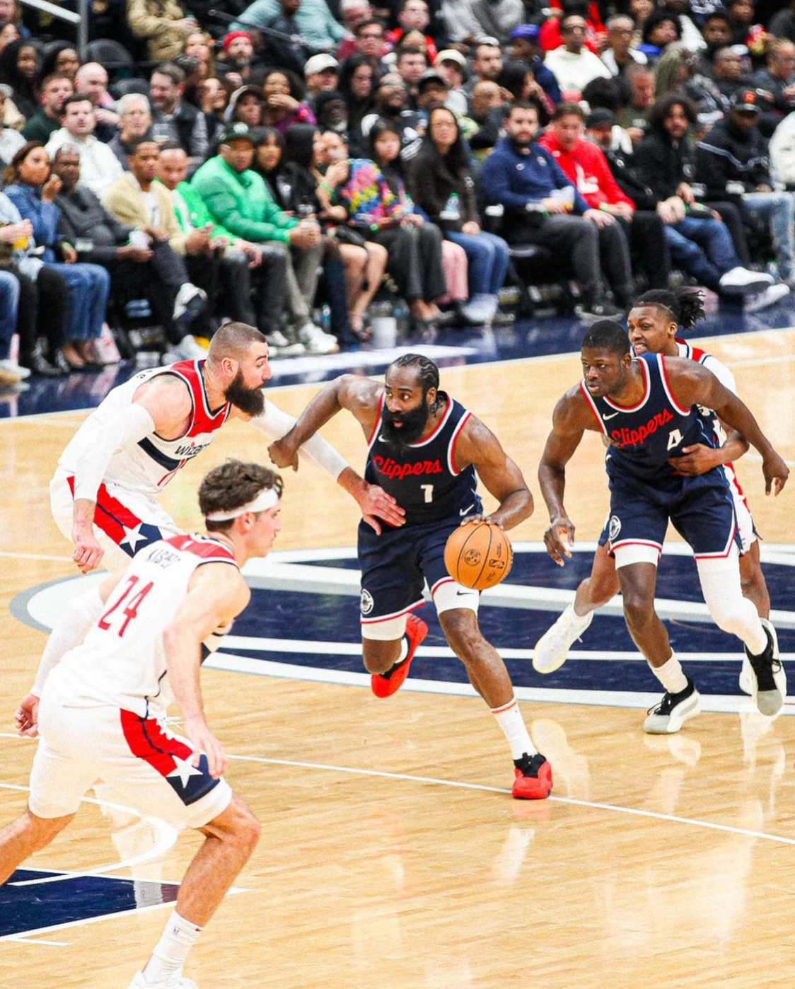 开云-哈登关键节点绝杀,西班牙队带队取胜!的简单介绍